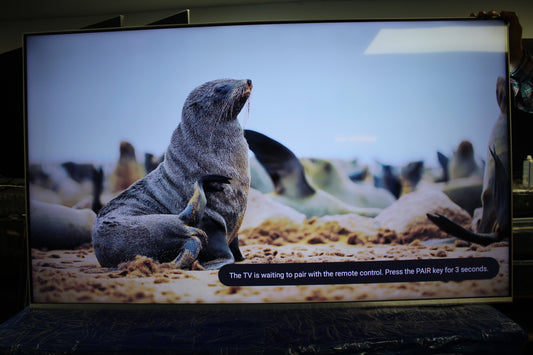 58" Philips "The One" 58PUS8506/12 Ambilight 4K HDR Android Smart LED TV image 2