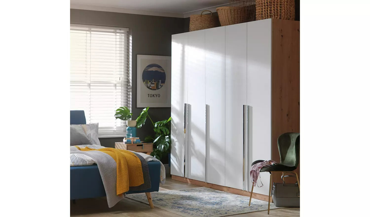 Habitat Munich 5 Door Wardrobe - White & Oak Effect